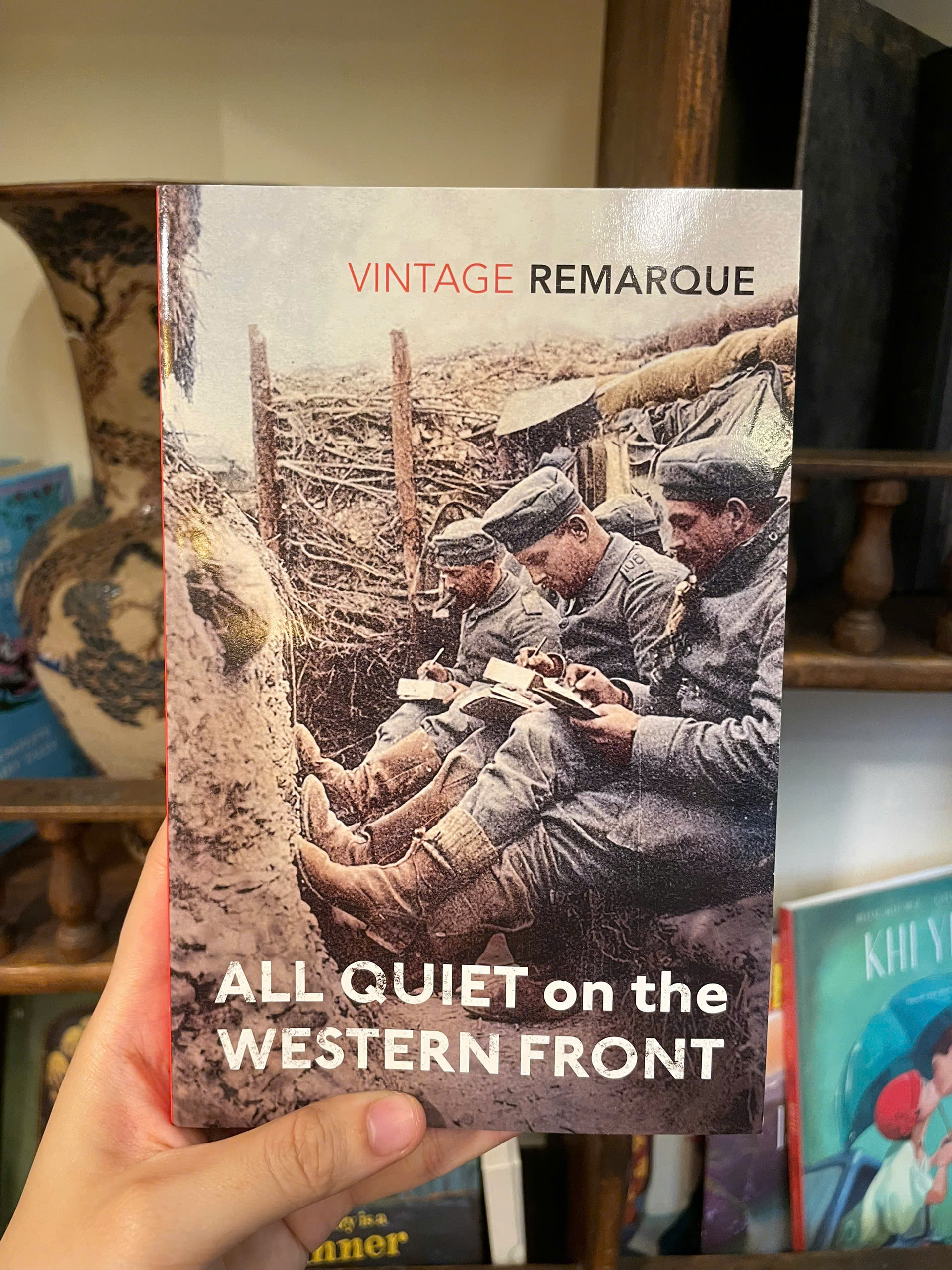 Sách - All Quiet on the Western Front by Erich Maria Remarque - English Novel