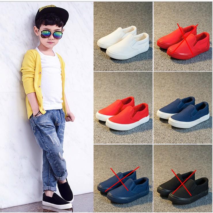 Giày thể thao lười đen cho bé G16T757