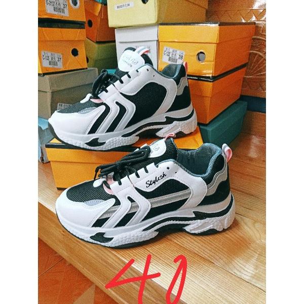 Thể thao nữ hàng siêu đẹp, xịn xò