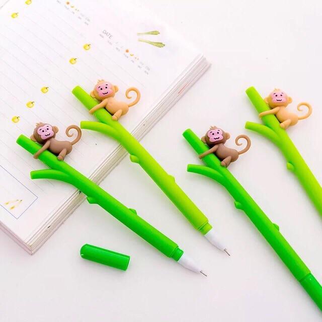 BÚT NƯỚC KHỈ CON LEO CÂY