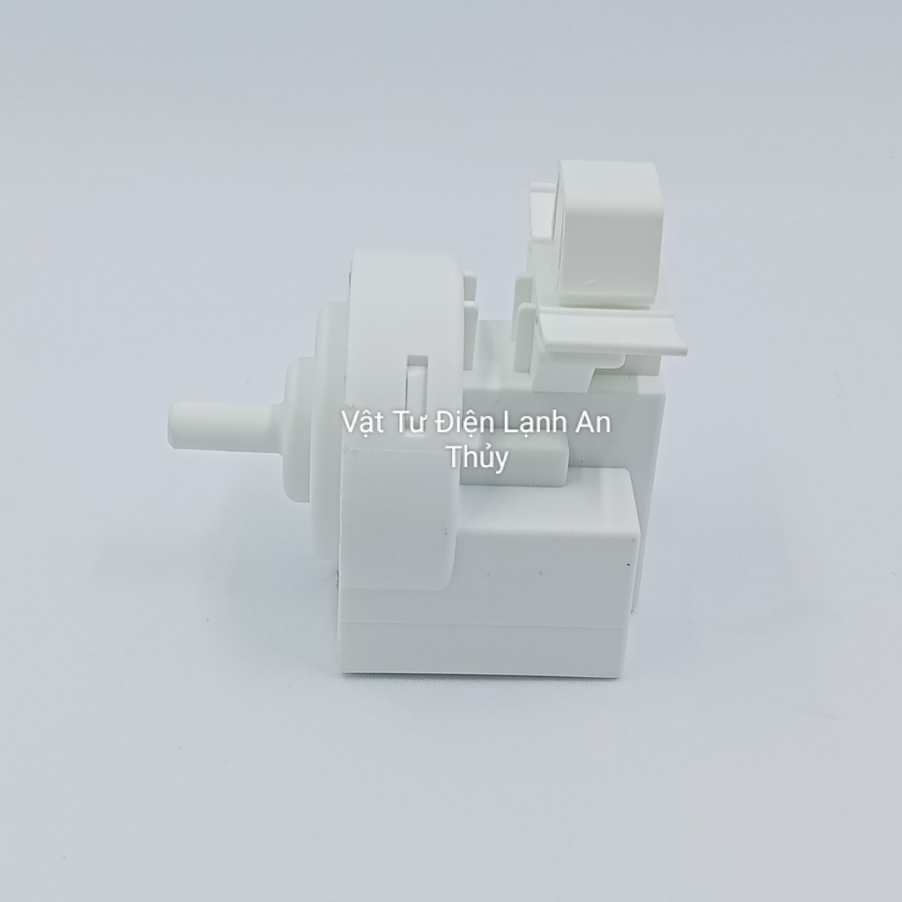 Phao áp lực máy giặt cho Electrolux hàng hãng 19502 - Van áp lực máy giặt Electrolux hàng hãng 19502 - Phao máy giặt Electrolux hàng hãng