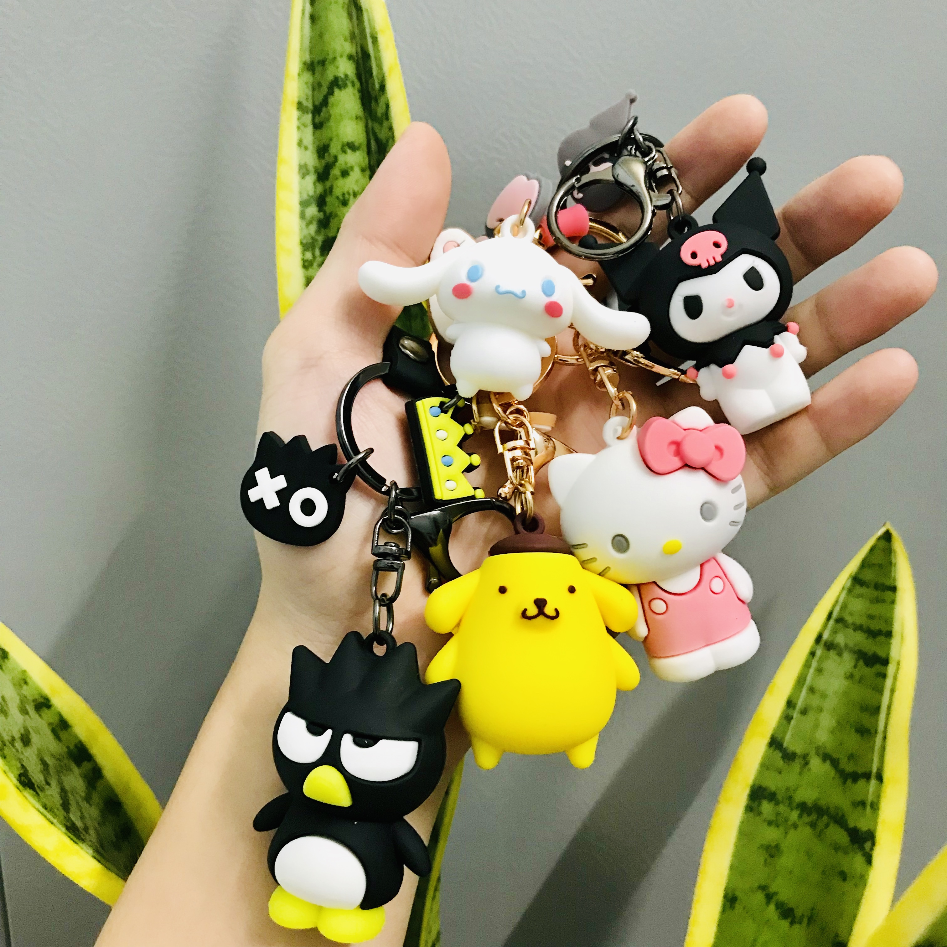 Móc khóa hải cẩu, thỏ trắng, thỏ đen, mèo, chim cánh cụt đáng yêu