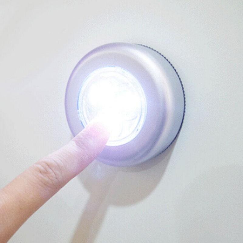 【Có hàng sẵn】Đèn Led Dán Tường - Tủ Quần Áo