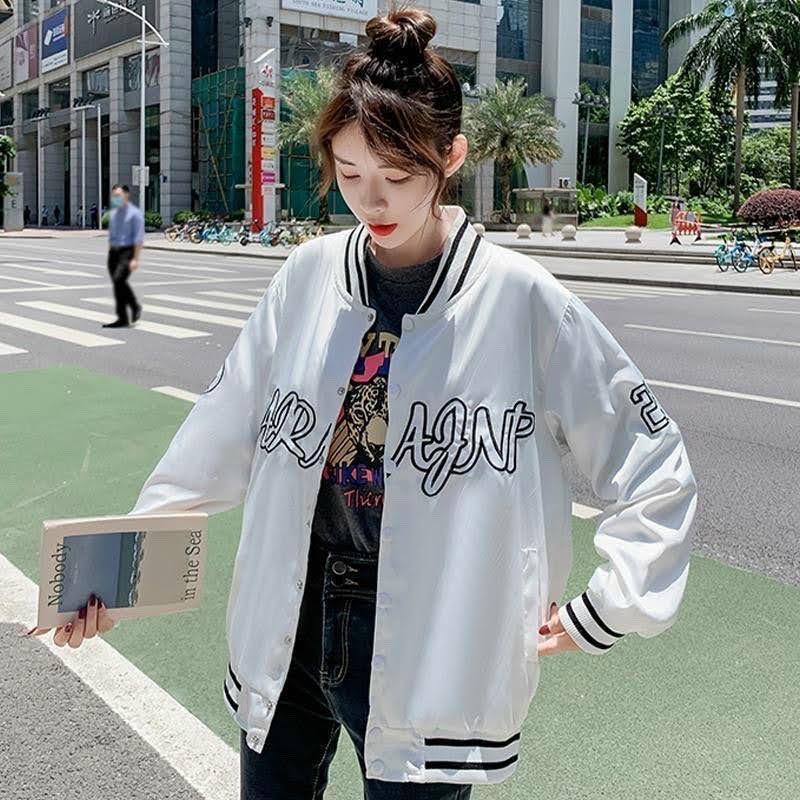 Áo khoác dù gió nam nữ bomber chữ ký ÂRJ trắng đen có size lớn