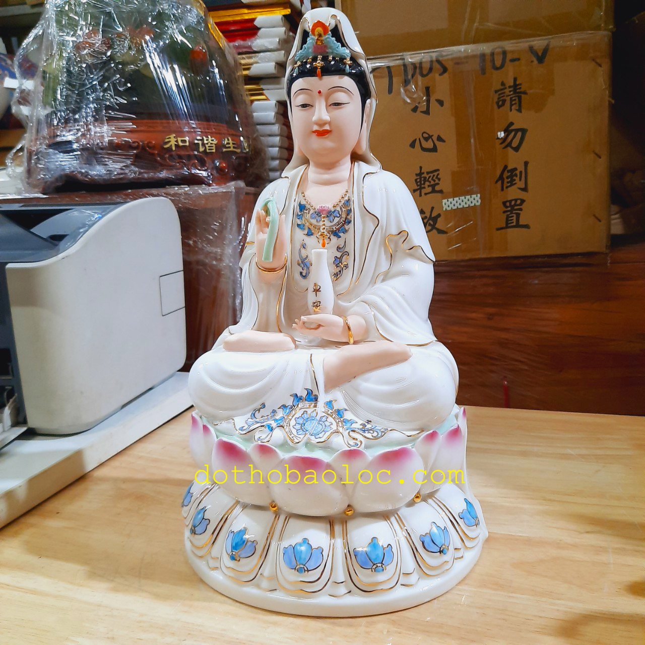 Tượng Quan Âm men sứ cao cấp nhập khẩu cao 36cm