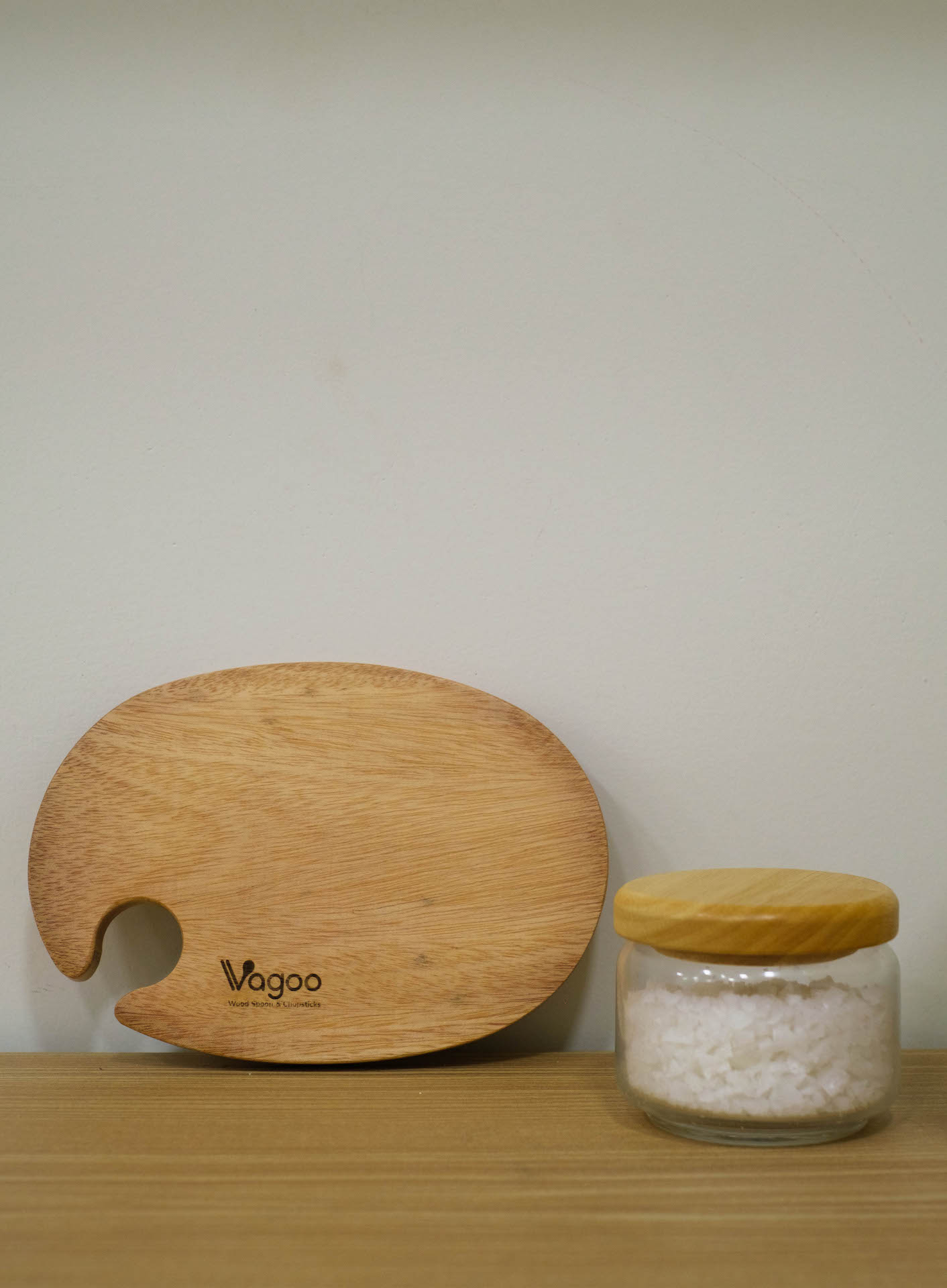 Thớt Tròn Khoét Lỗ Làm Bằng Gỗ Xà Cừ Tự Nhiên - VAGOO - Làm Thủ Công Chống Thấm, Chống Ẩm Mốc, An Toàn Cho Sức Khoẻ