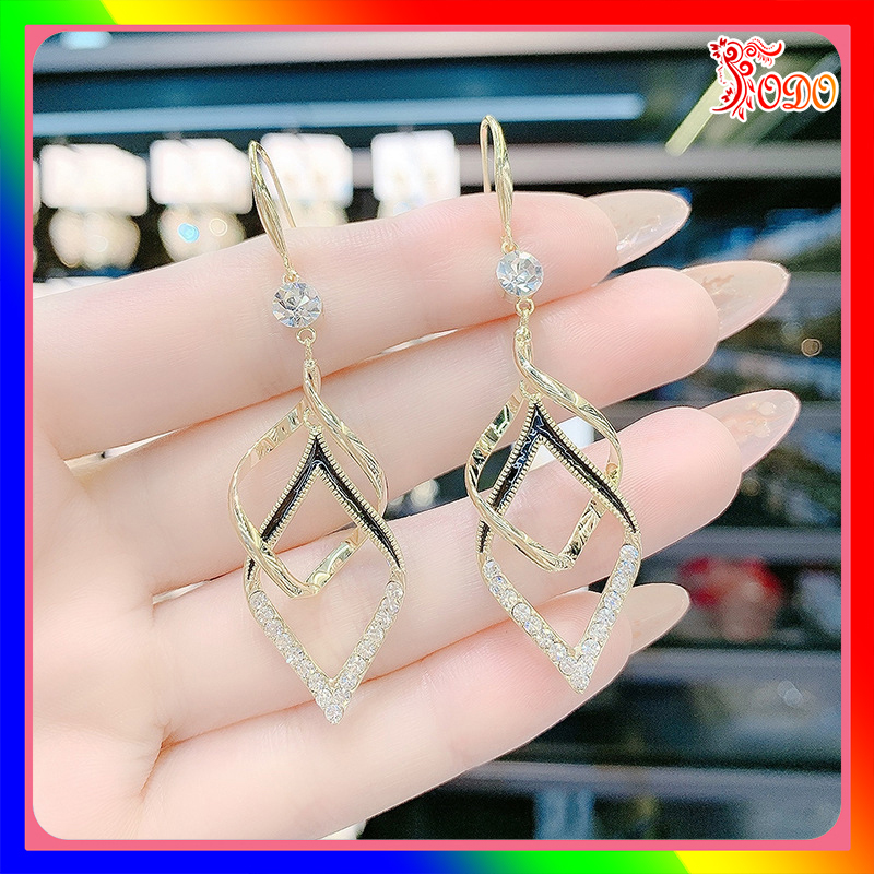 Bông tai kiểu đính đá đơn giản trẻ trung sang chảnh lấp lánh thanh lịch IY115 đi làm xuân hè  - [Thời Trang ToDo]