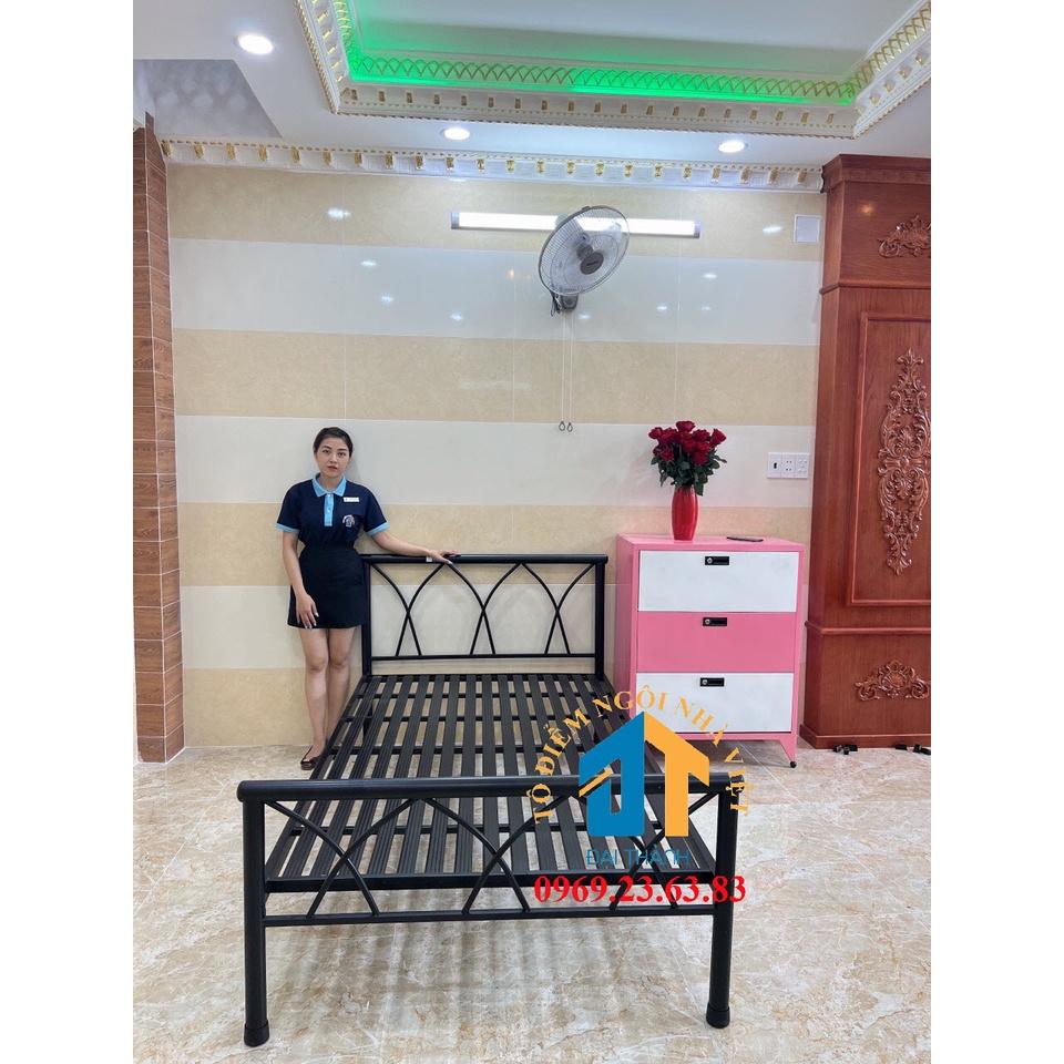 Giường sắt đan chéo 1mx2m