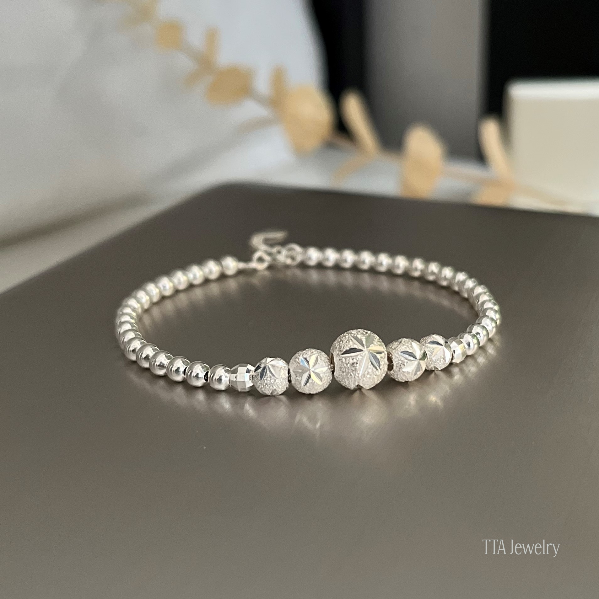 Lắc tay nữ Bi tròn Cát phay Bạc cao tuổi TTA Jewelry
