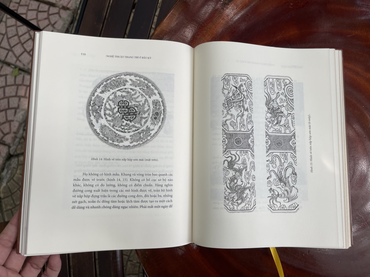 [Phiên bản đặc biệt in 300 cuốn bìa cứng giấy mỹ thuật giả da] NGHỆ THUẬT TRANG TRÍ BẮC KỲ - Marcel Bernanose - Truongphuongbooks