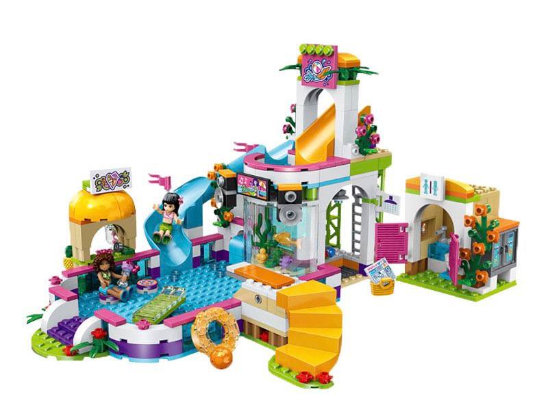 Đồ chơi lắp ráp xếp hình lắp ghép khu vui chơi giải trí công viên nước với 696 Pcs
