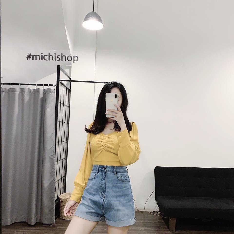 Áo đũi tằm GU nhún ngực