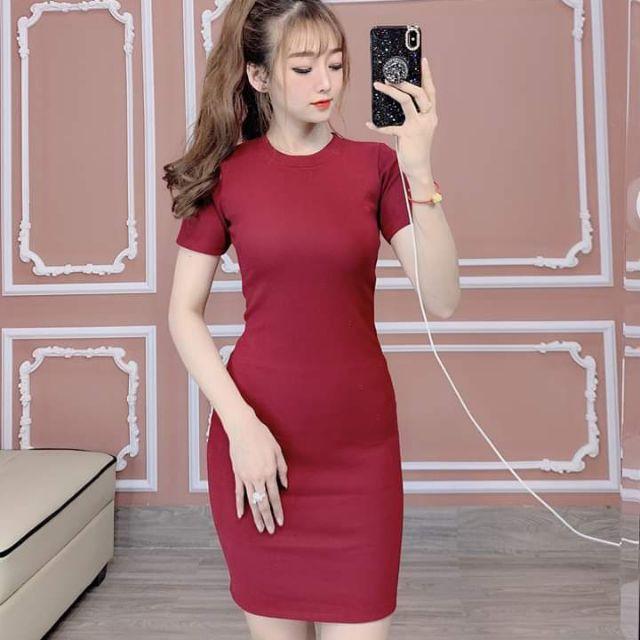 ĐẦM THUN ÔM CỔ TRÒN TAY NGẮN
