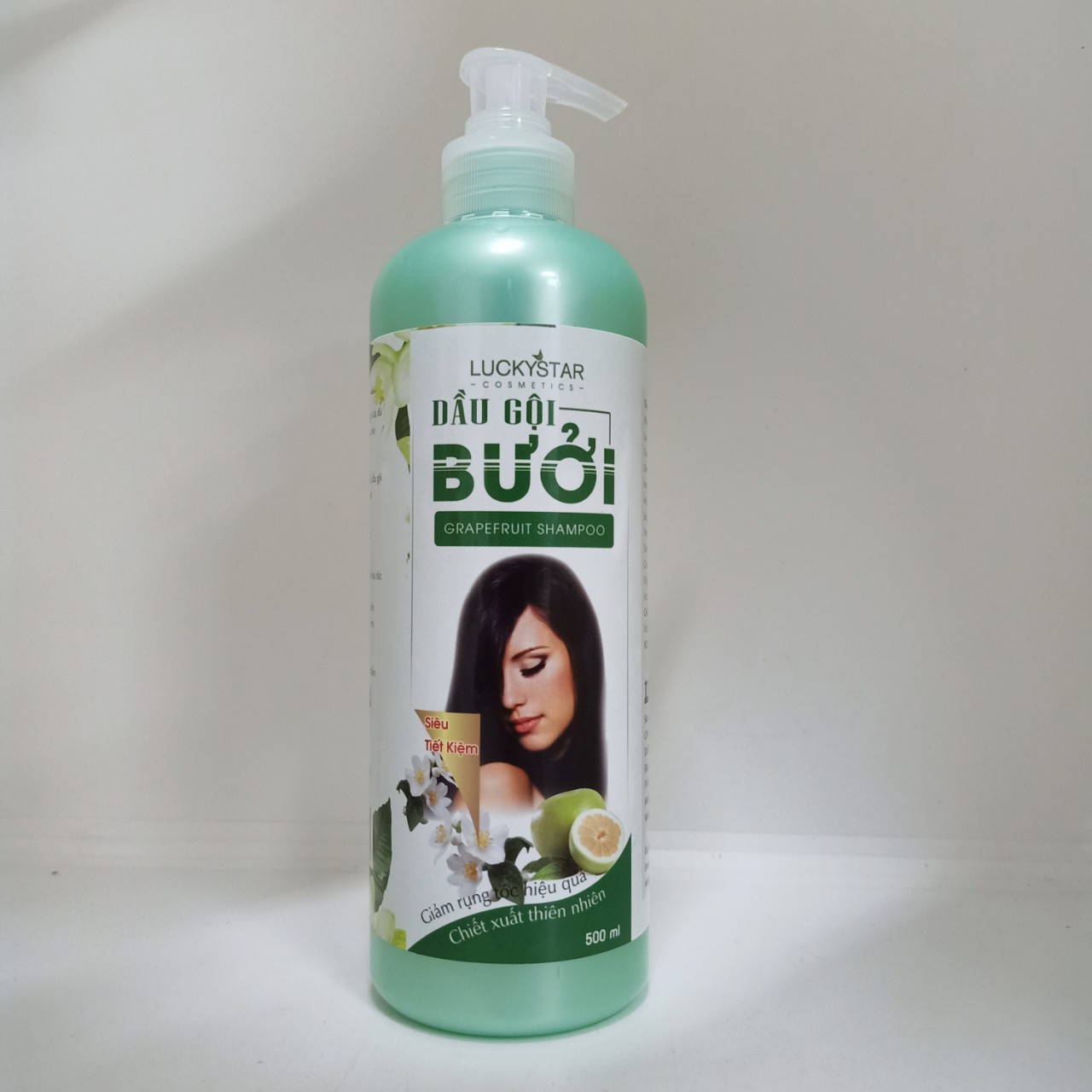 Dầu Gội Tinh Chất Bưởi Lucky Star - 500ml