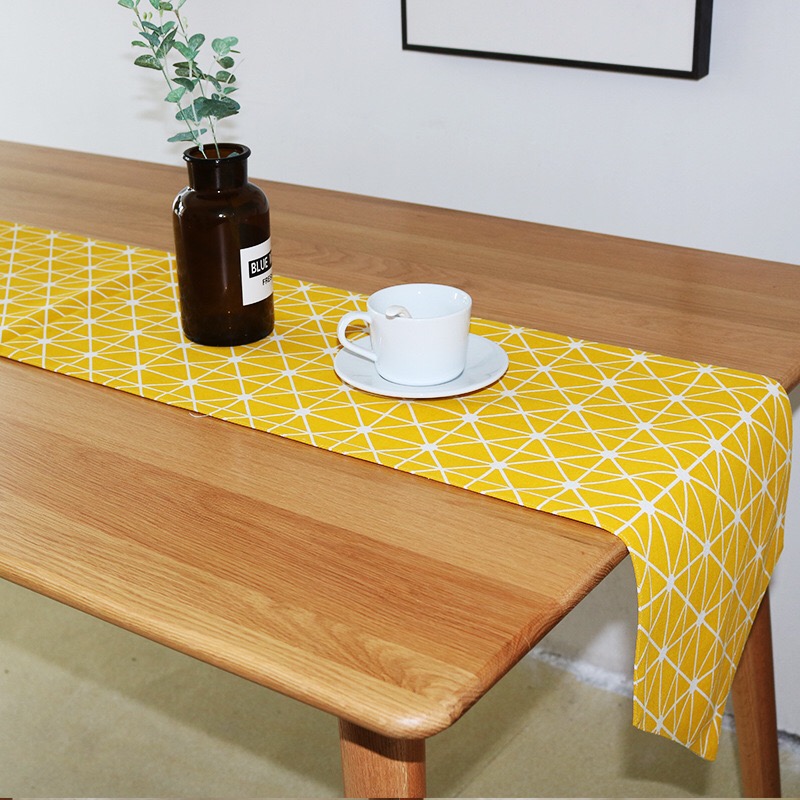 Khăn trải bàn table runner vải bố - Họa tiết vàng - mẫu E01