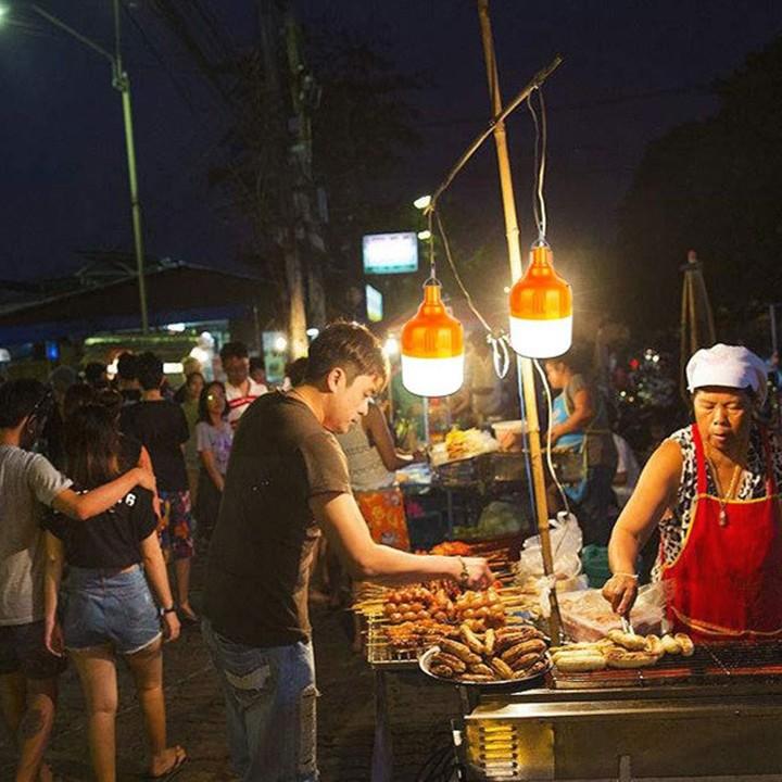 Bóng đèn sạc tích điện có móc treo không cần dây điện