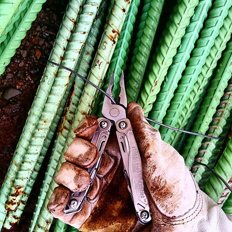 Kìm Đa Năng Sidekick 15 Tools Leatherman LSK