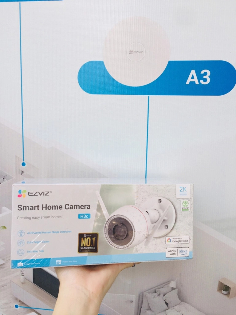 Camera Wi-Fi 3MP Ezviz H3C 2K Full Color - Hàng Chính Hãng (Có màu + Đàm thoại 2 chiều)