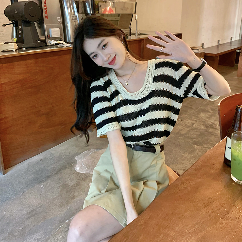 Áo len nữ dệt kim, áo len lưới dày họa tiết kẻ sọc phối màu hot trend Al42