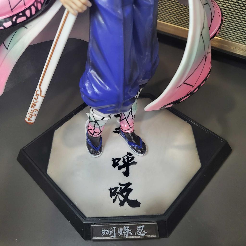 Figure / Mô hình Kocho Shinobu 29 cm - Kimetsu No Yaiba