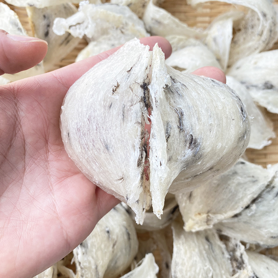 Yến Sào Nguyên Chất Khánh Hòa Đã Được Làm Sạch Hoàn Toàn Từ Tổ Yến Sào Khánh Hòa Nguyên Chất Cao Cấp , Giữ Nguyên Giá Trị Và Công Dụng Của Tổ Yến Sào.