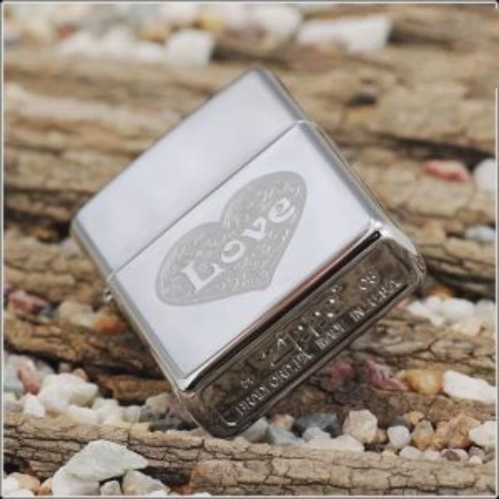 Bật Lửa Zippo Love High Polish Chrome Chính Hãng Usa