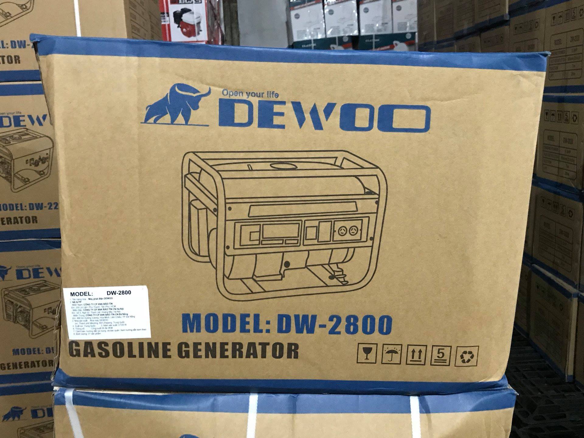 MÁY PHÁT ĐIỆN 100% DÂY ĐỒNG DEWOO DW-2800 (2.5-2.8KW)- HÀNG CHÍNH HÃNG