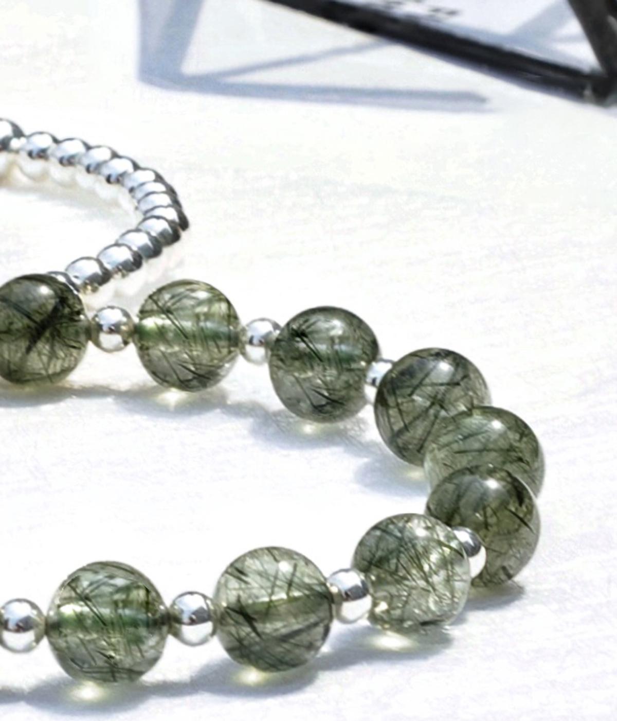 Vòng 2 line đá thạch anh tóc xanh phối charm túi tiền mệnh hỏa, mộc - Ngọc Quý Gemstones