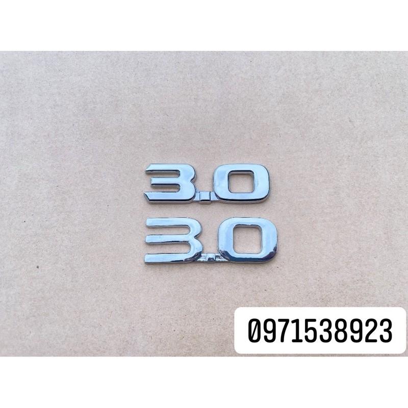 Logo chữ 3.0 dán thân xe