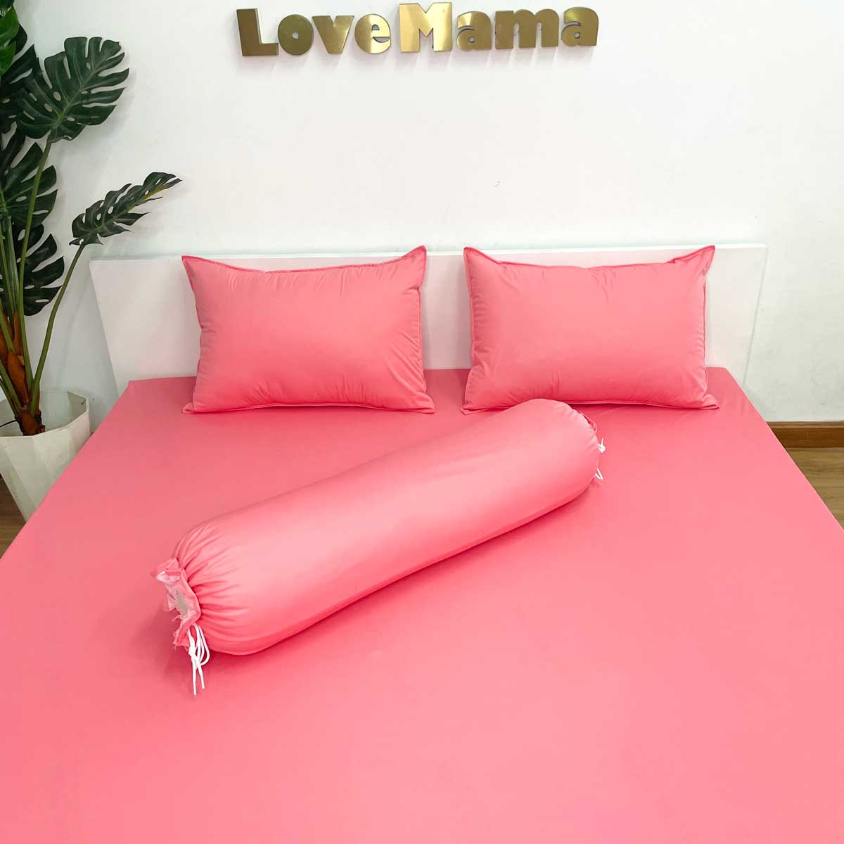 Hình ảnh Ga chống thấm màu hồng trơn 1 màu LoveMama vải Cotton mềm mại không nóng