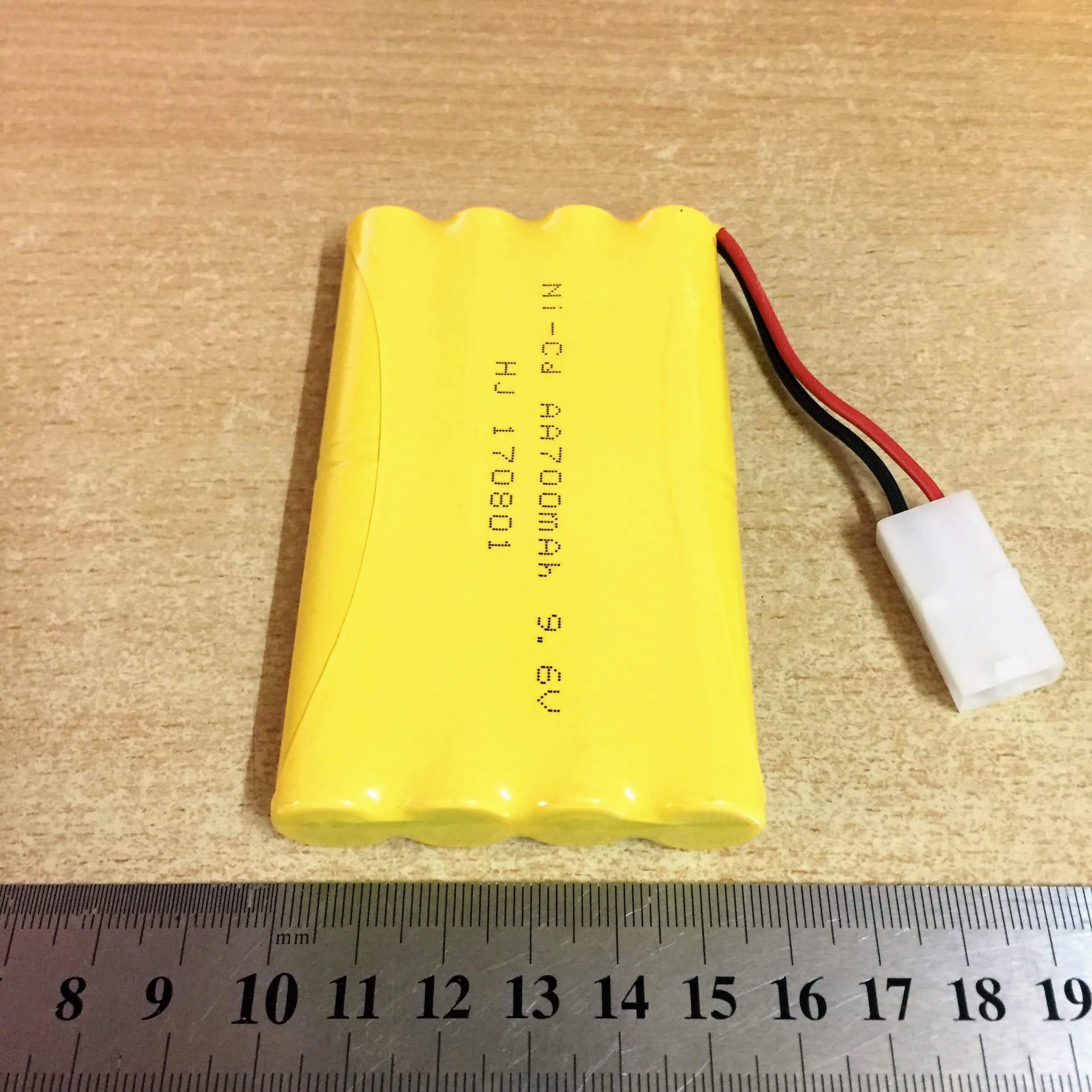 Pin sạc 9.6v dung lượng 700mah chân cắm Jack Ket 2p