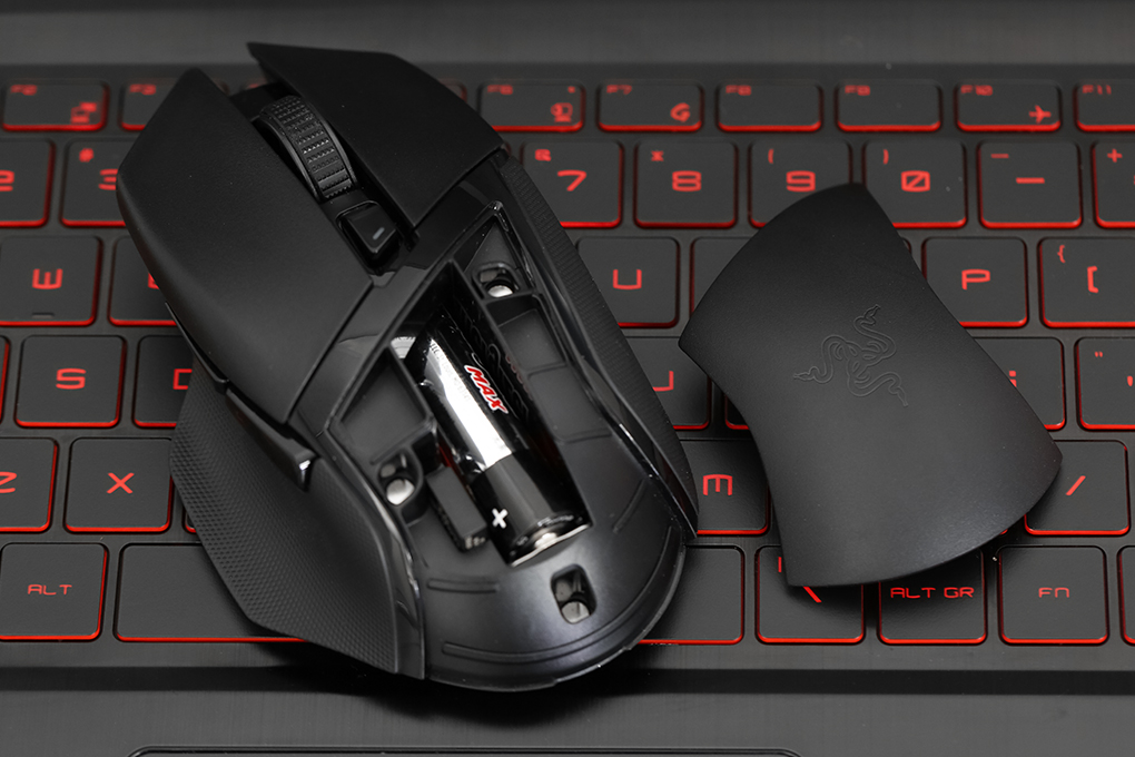 Chuột Razer Basilisk X HyperSpeed-Wireless Ergonomic_Mới, hàng chính hãng