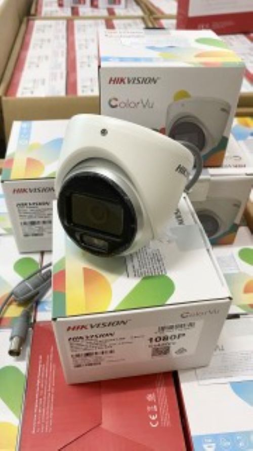 Camera analog TVI colorVu, có màu ban đêm 2MP Hikvision DS-2CE70DF0T-MF ,hàng chính hãng