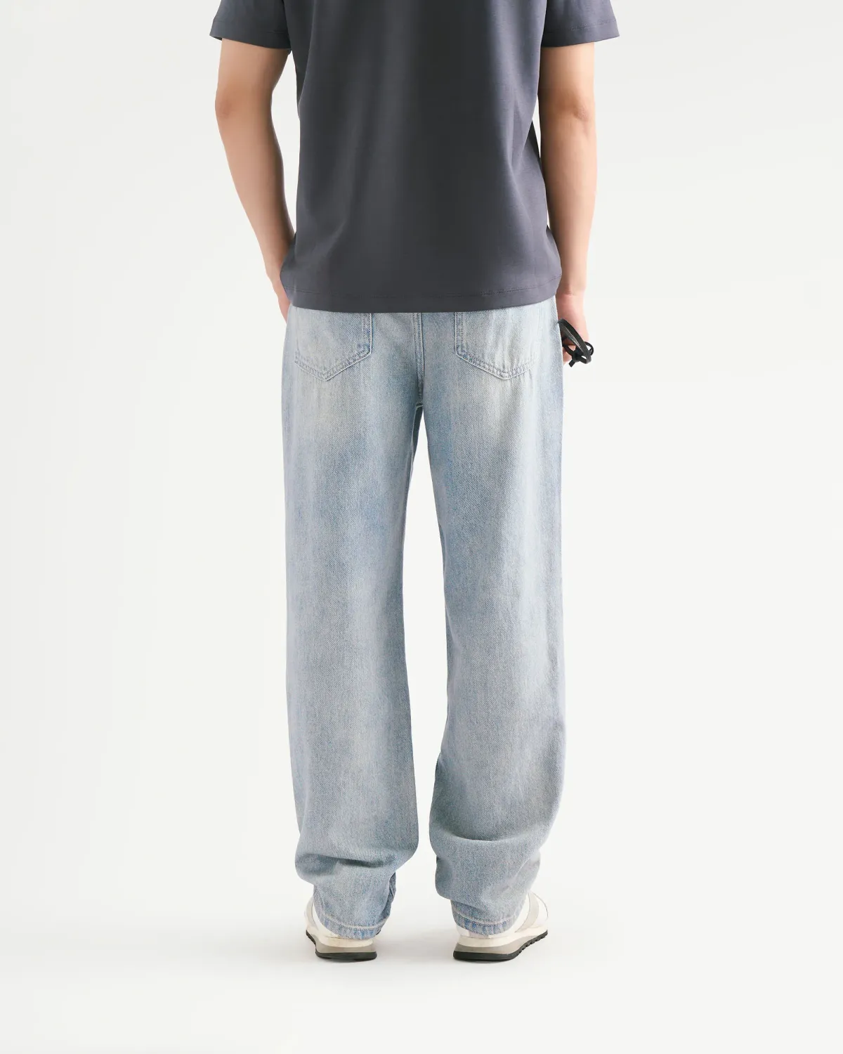 Quần Jean Nam Xanh Nhạt Form Regular - ROUTINE 10F25DPA010