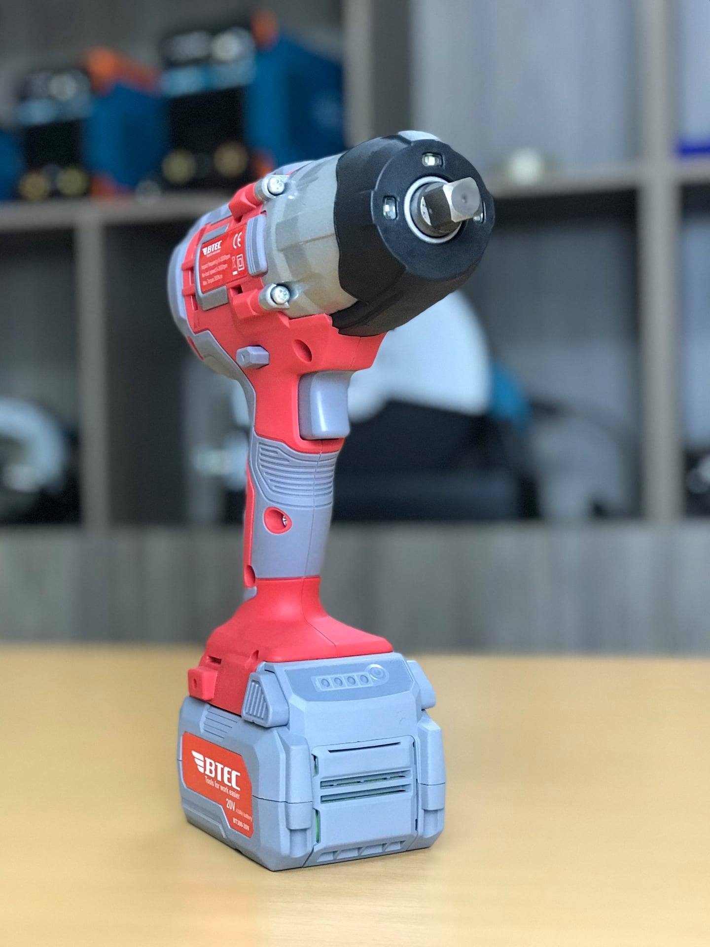 MÁY VẶN BU LÔNG 20V BTEC BT300-20V - HÀNG CHÍNH HÃNG