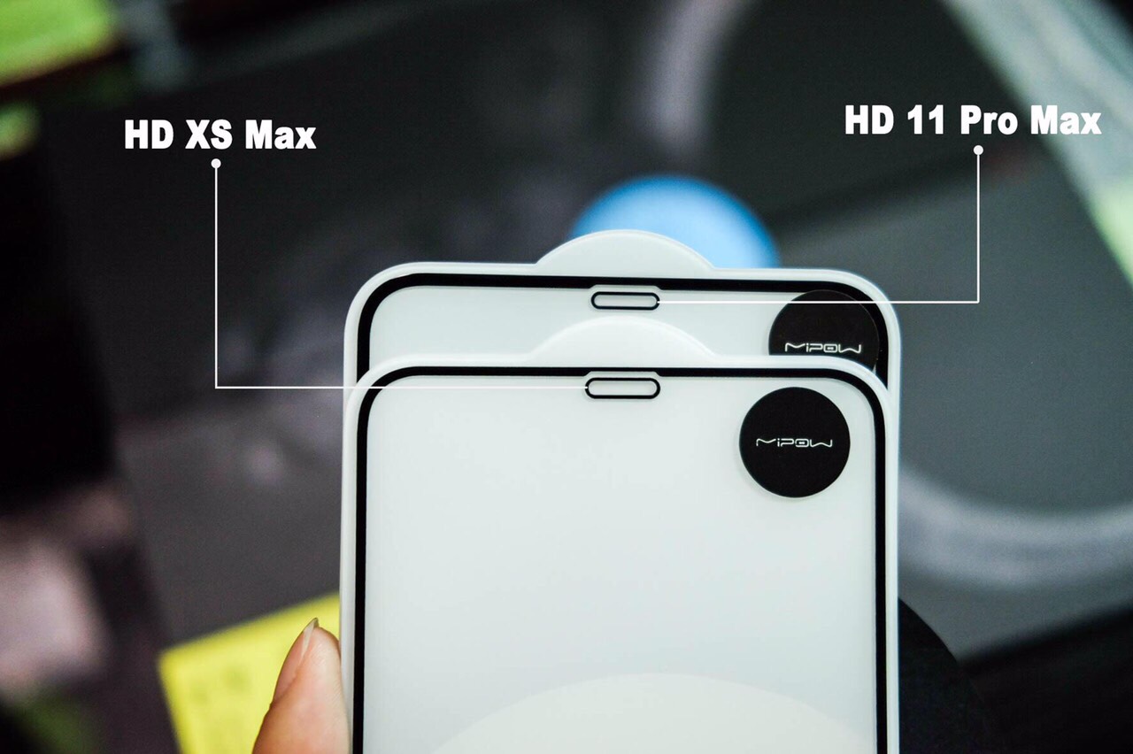 Miếng dán cường lực màn hình Iphone PRO 11 hiệu MIPOW KING BULL 2 Trong 1