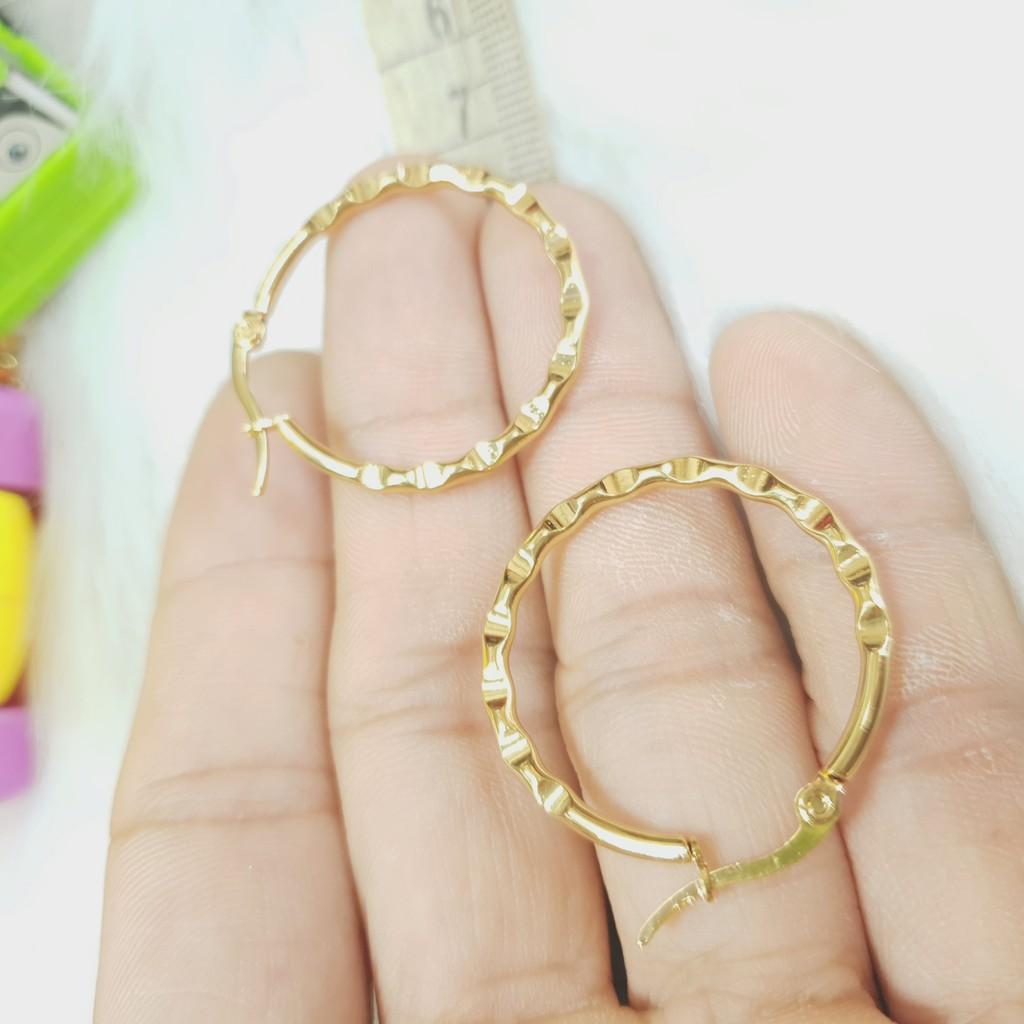 Khuyên Tai Tròn Kiểu Phay Titanium Cao Cấp- Dùng bền màu tắm rửa không đen