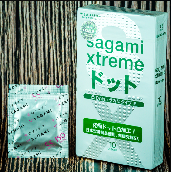 Bao Cao Su Có Gai Nhật Bản Sagami Extreme White (10 Cái / Hộp)