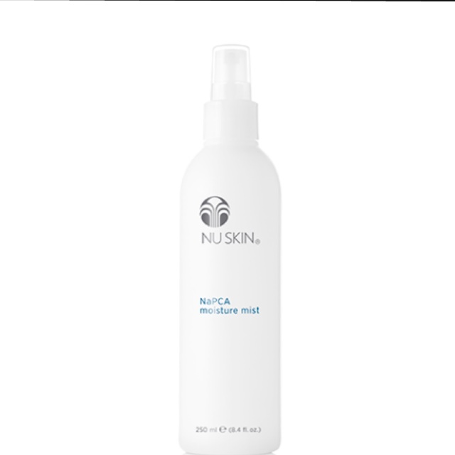 Xịt Khoáng Dưỡng Ẩm Nuskin NaPCA Moisture Mist Chống Lão Hóa