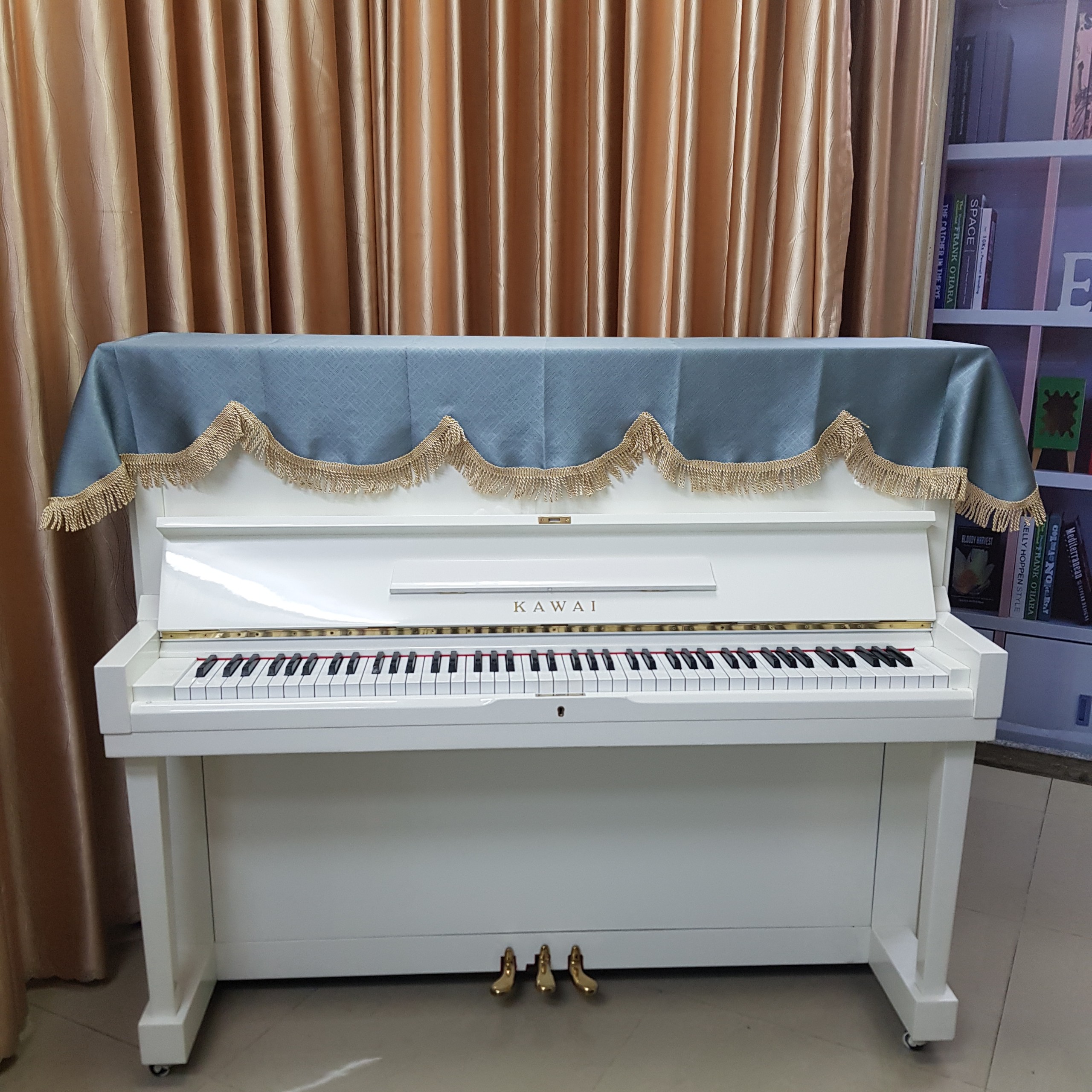 Khăn Phủ đàn Piano màu xanh mẫu mới nhất trong năm