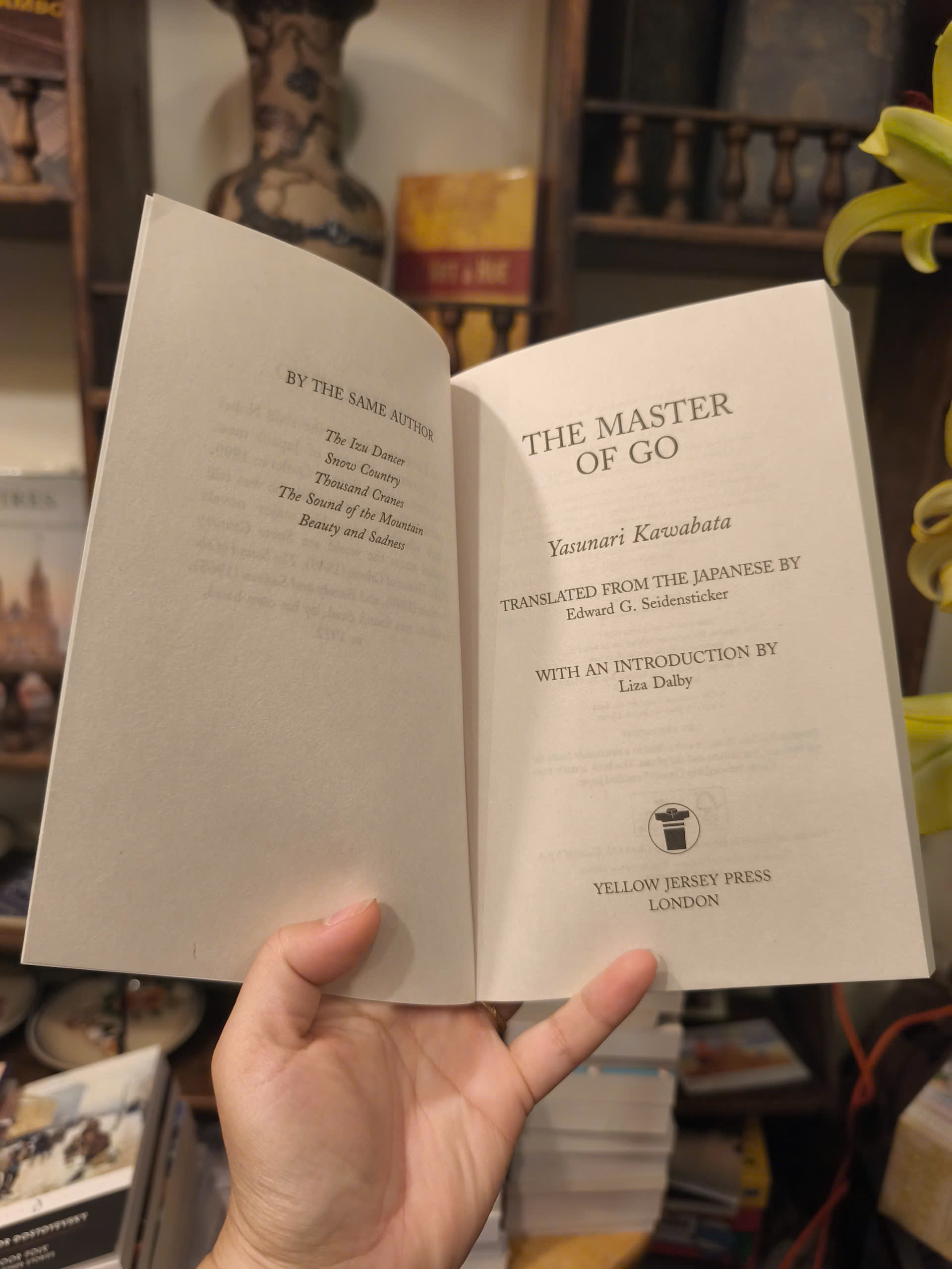 Sách - The Master of Go by Yasunari Kawabata | Japanese Literature / Fiction / Ngoại văn Nhập khẩu