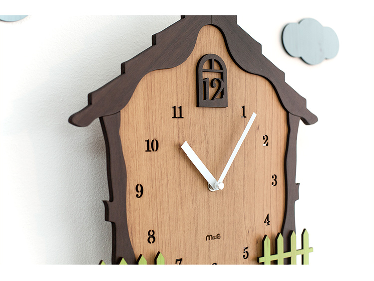 Đồng hồ treo tường cậu bé xích đu bằng quả lắc - Wall clock