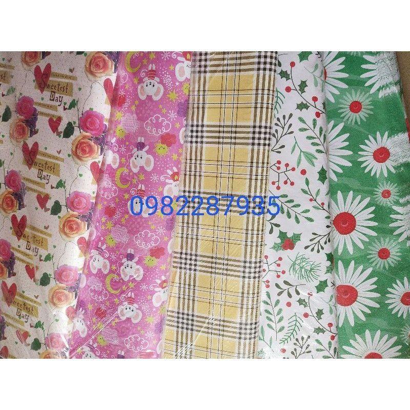 Combo 100 tờ giấy gói quà noel, giấy kẻ hoa gói sinh nhật