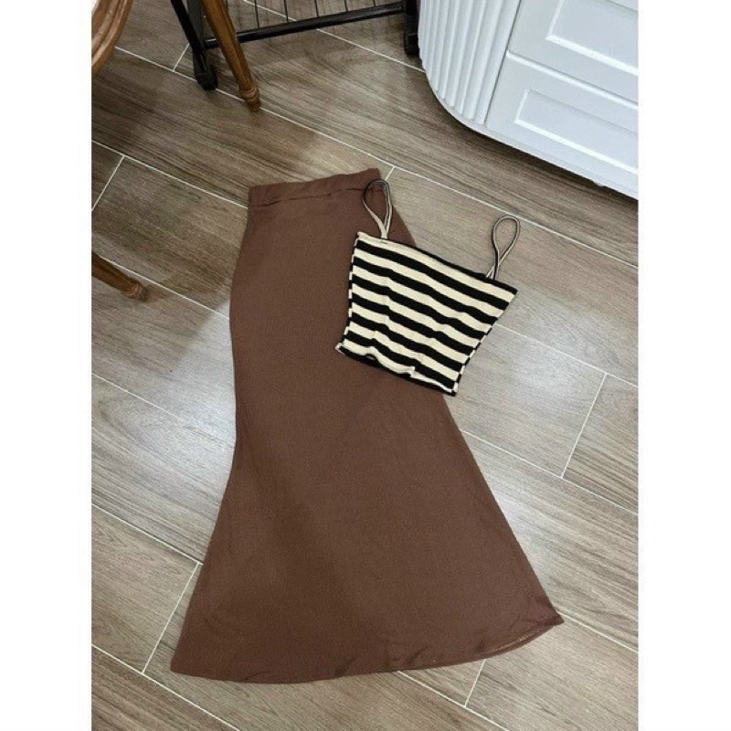 Set Áo 2 Dây Kẻ Chân Váy Đuôi Cá Dài Chất Gân Năng Động