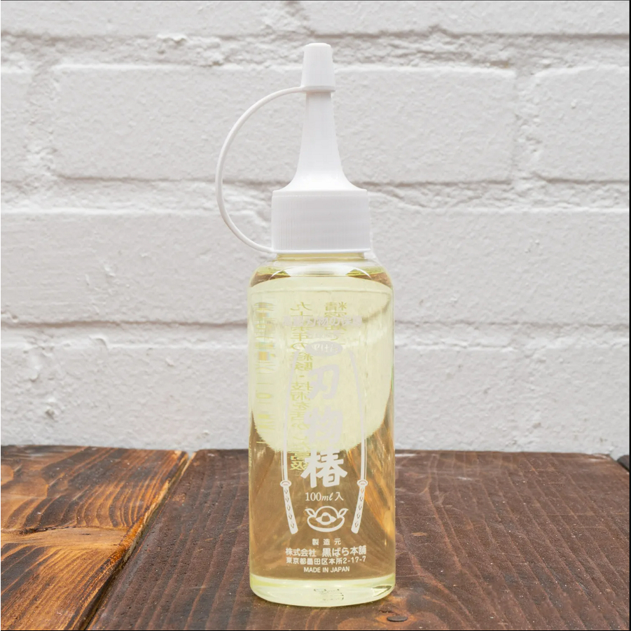Dầu Chống Gỉ Sét Dao , Kéo Và Dụng Cụ Nhà Bếp Kurobara Hamono Chiết Xuất Hoa Trà (Chai 100mL)