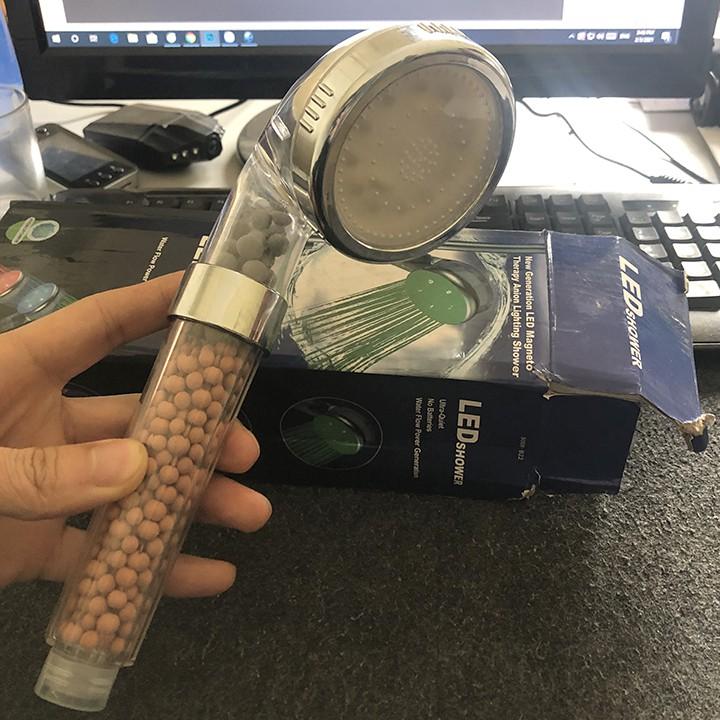 Vòi sen tăng áp loại to 7.7cm có hạt lọc nano