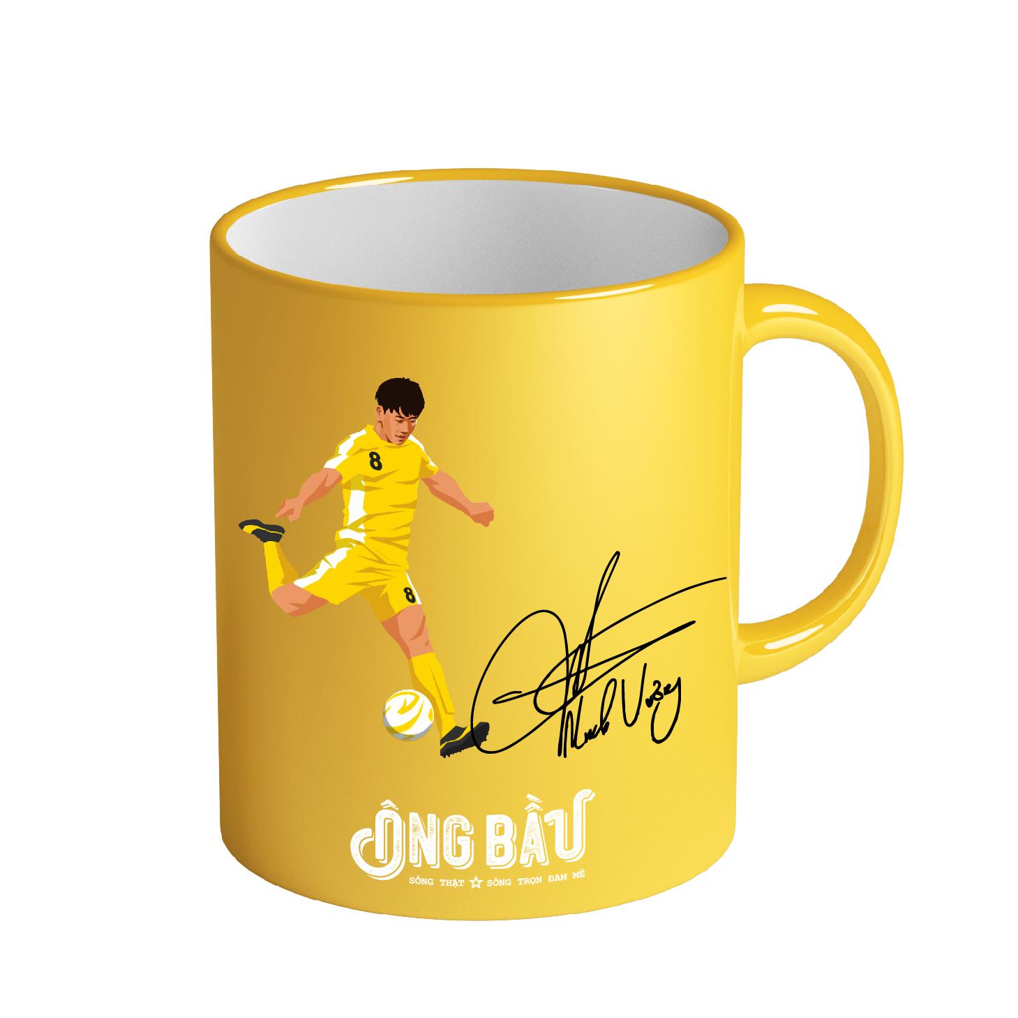 Ly Sứ Chữ Ký Cầu Thủ Minh Vương