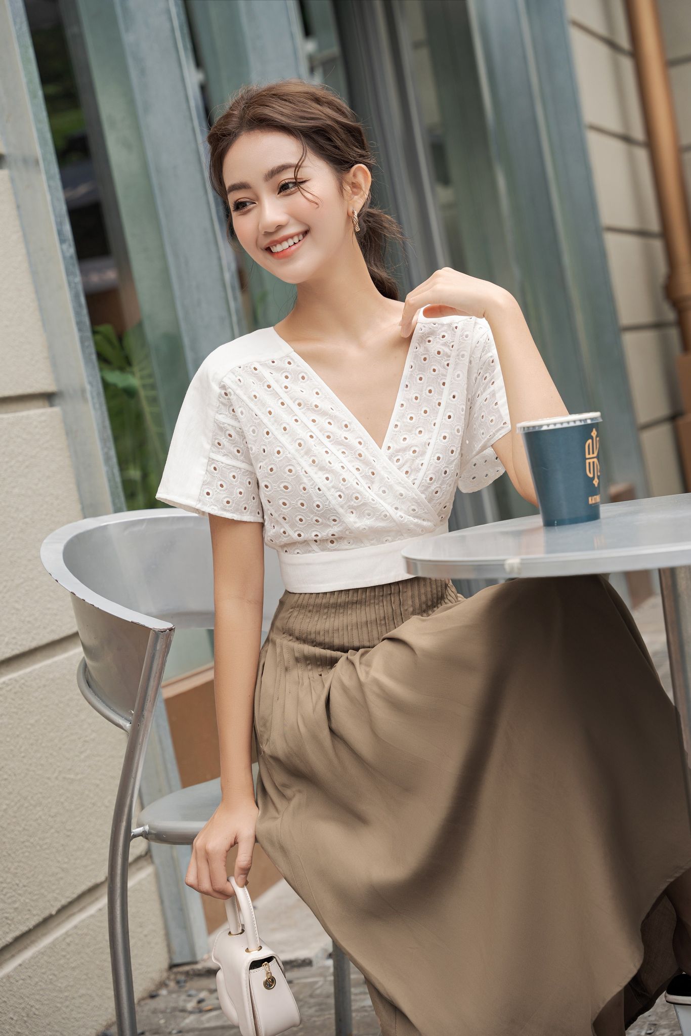 OLV - Chân váy Adalee Beige Skirt