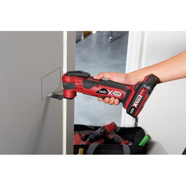THÂN MÁY CẮT RUNG CHÀ NHÁM ĐA NĂNG DÙNG PIN 18V OZITO POWERX PXMFTS-100 HÀNG MỚI 100% NHẬP KHẨU ÚC