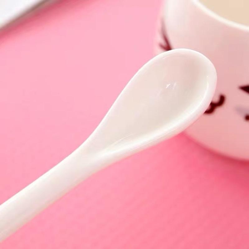 Muỗng Cà Phê Bằng Sứ Tay Cầm Dài Màu Trắng